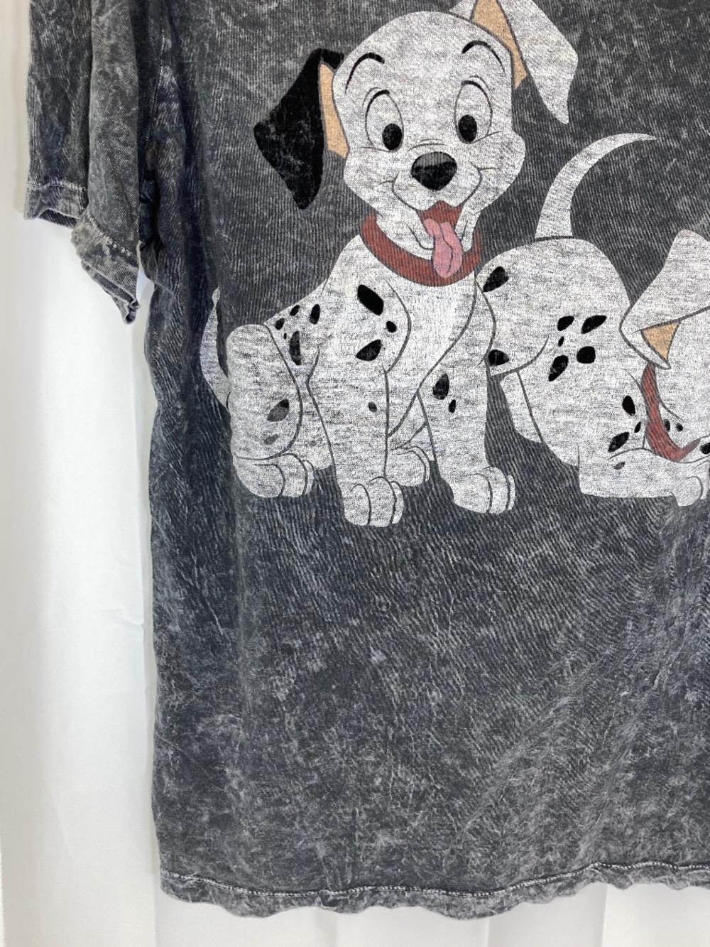 Disney 2011 D23 Expo Shirt Sz L 101 Dalmatians Unisex Shirt Gray Short Sleeve - Picture 6 of 15